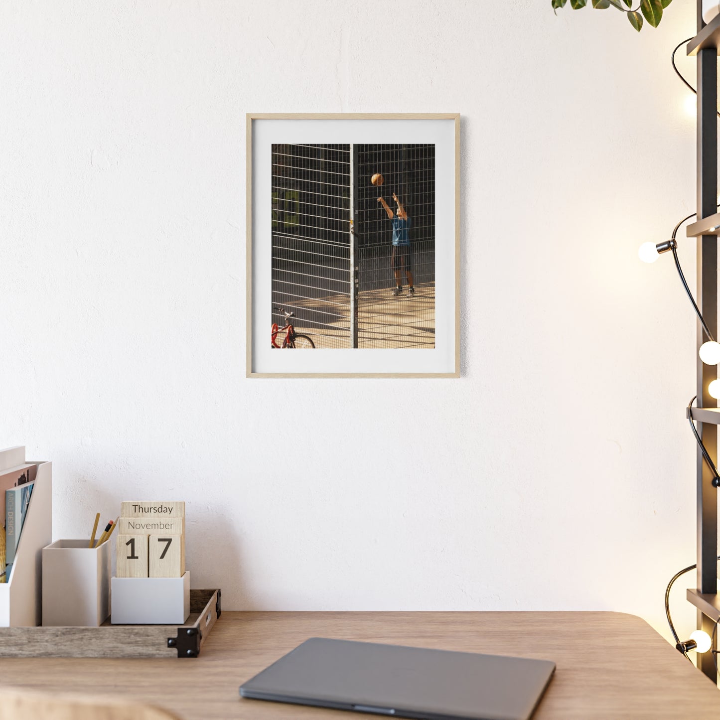 Wien, Roßauer Lände - im Käfig (2/3)